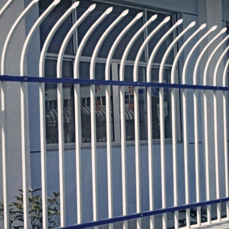 新鋼護(hù)欄網(wǎng)